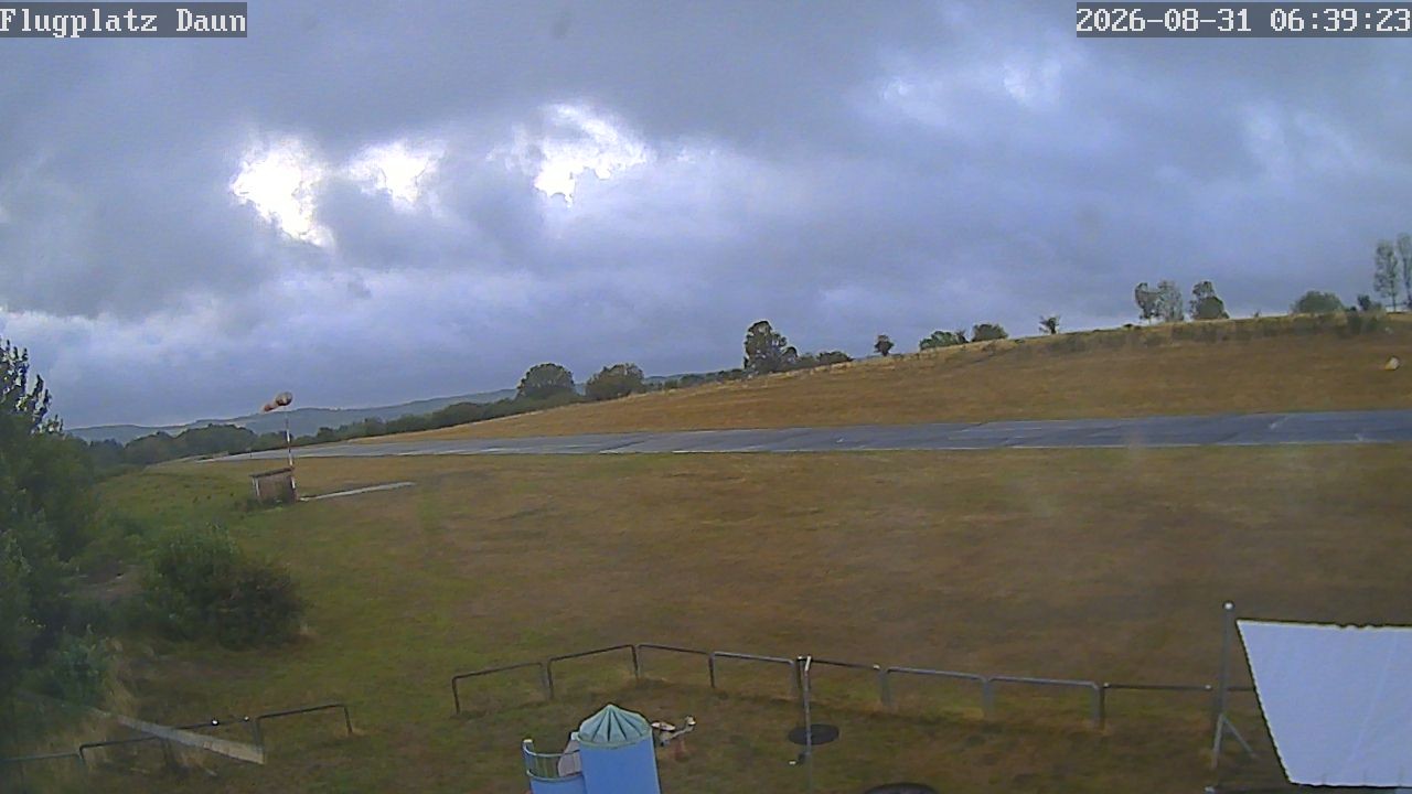 Archiv Foto Webcam Flugplatz Daun Senheld