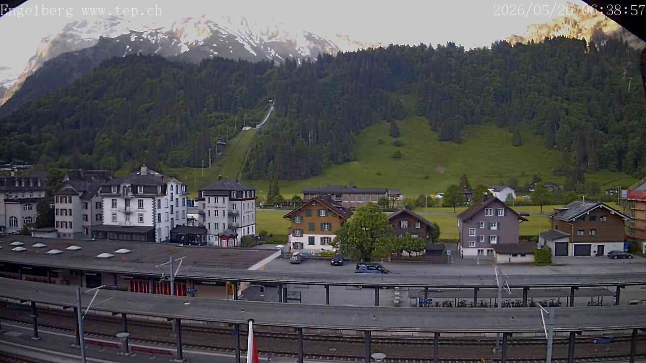 Archived image Webcam Engelberg: Train Station