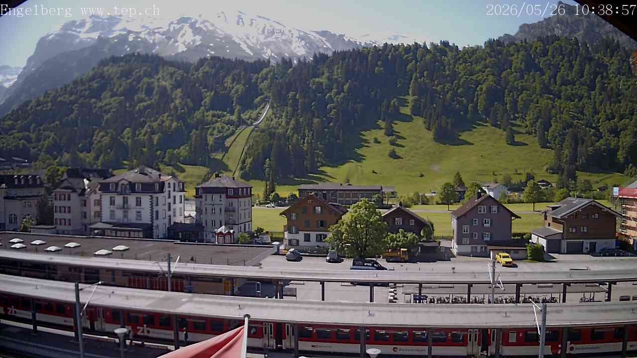 Archived image Webcam Engelberg: Train Station