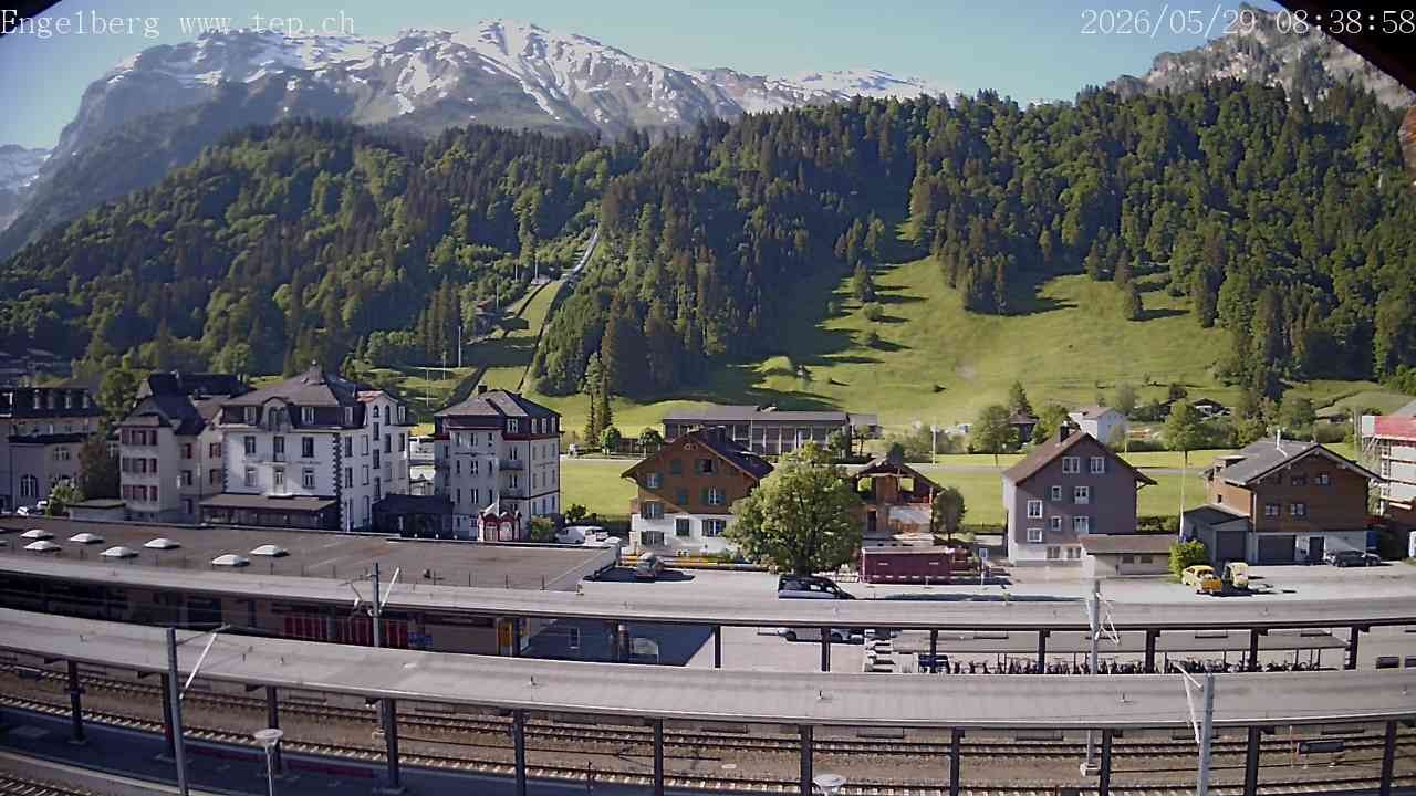 Archived image Webcam Engelberg: Train Station