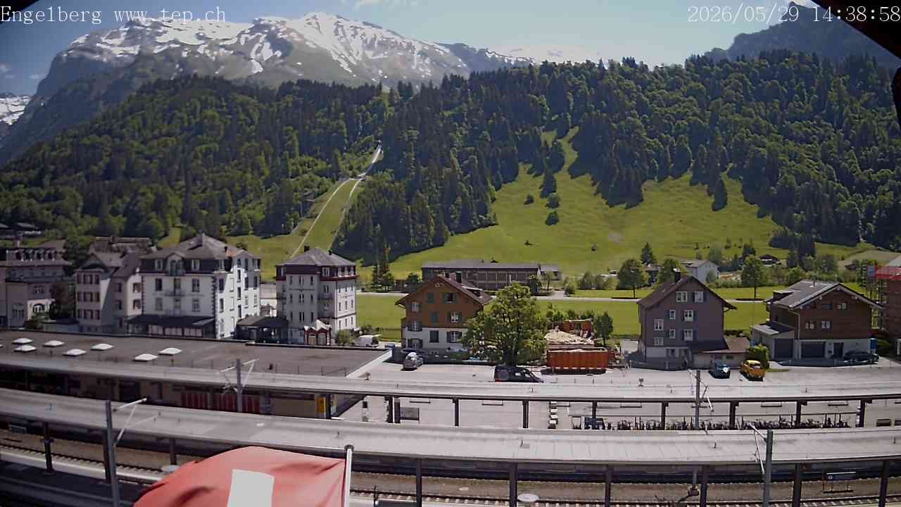 Archived image Webcam Engelberg: Train Station