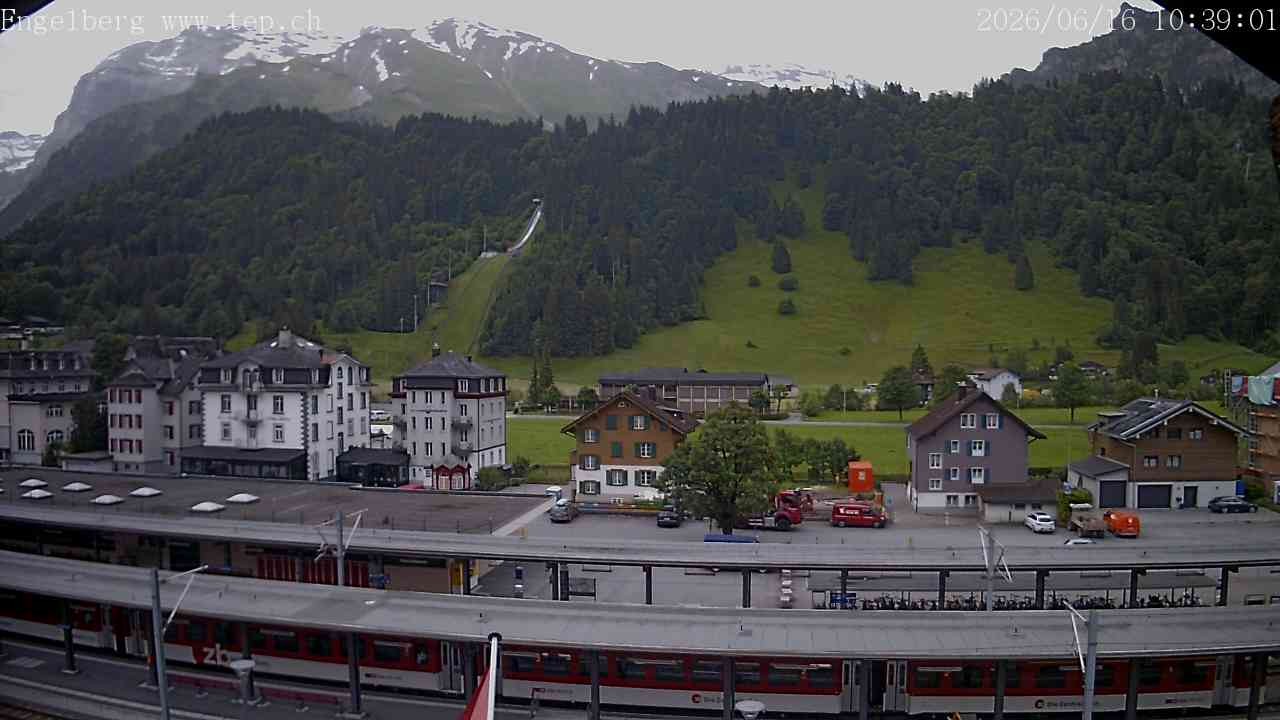 Archived image Webcam Engelberg: Train Station