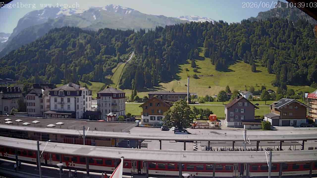 Archived image Webcam Engelberg: Train Station