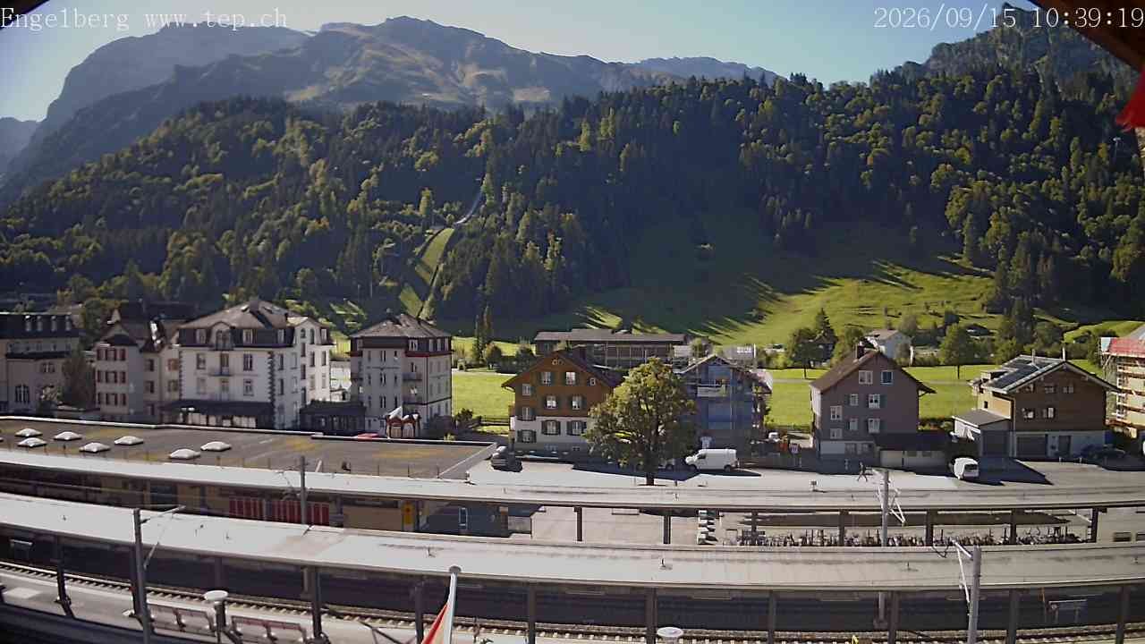 Archived image Webcam Engelberg: Train Station