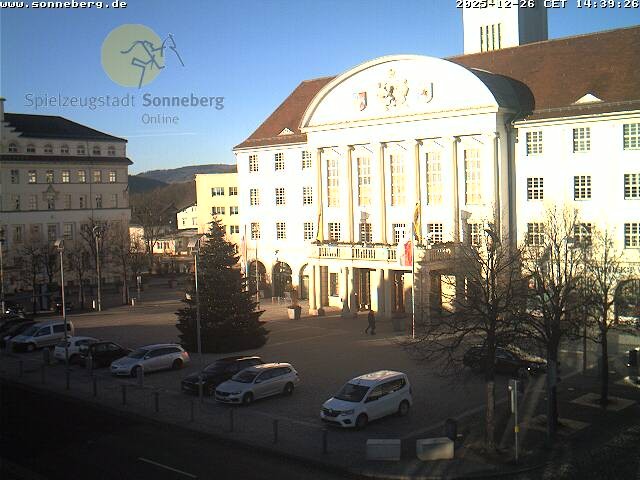 Archiv Foto Webcam Bahnhofplatz Sonneberg - Neues Rathaus