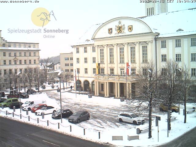 Archiv Foto Webcam Bahnhofplatz Sonneberg - Neues Rathaus
