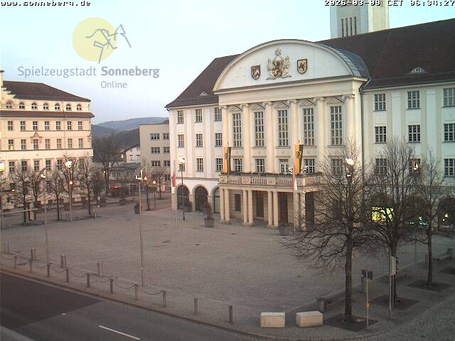 Archiv Foto Webcam Bahnhofplatz Sonneberg - Neues Rathaus