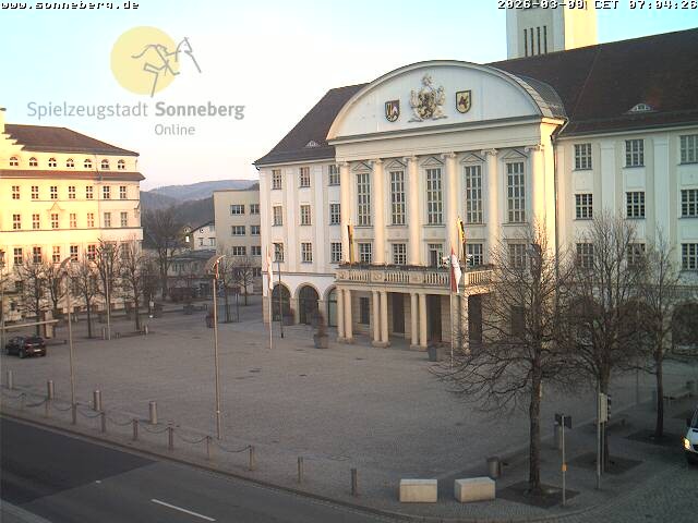 Archiv Foto Webcam Bahnhofplatz Sonneberg - Neues Rathaus