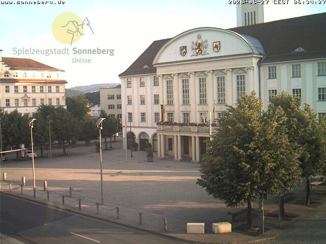 Archiv Foto Webcam Bahnhofplatz Sonneberg - Neues Rathaus