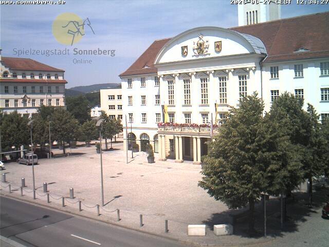 Archiv Foto Webcam Bahnhofplatz Sonneberg - Neues Rathaus