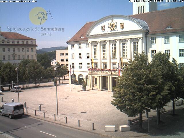 Archiv Foto Webcam Bahnhofplatz Sonneberg - Neues Rathaus