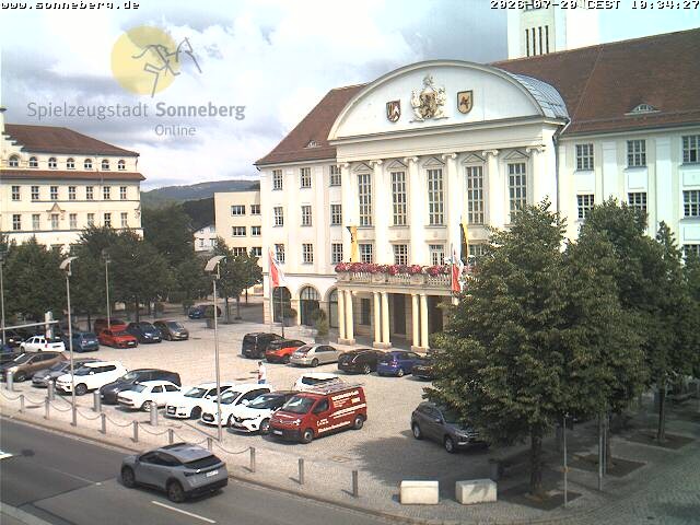Archiv Foto Webcam Bahnhofplatz Sonneberg - Neues Rathaus