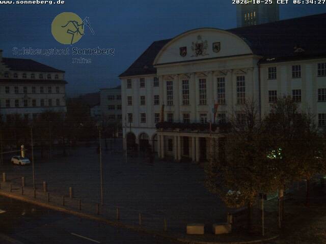 Archiv Foto Webcam Bahnhofplatz Sonneberg - Neues Rathaus
