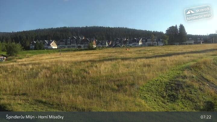 Archived image Webcam Špindlerův Mlýn: View Horní Mísečky