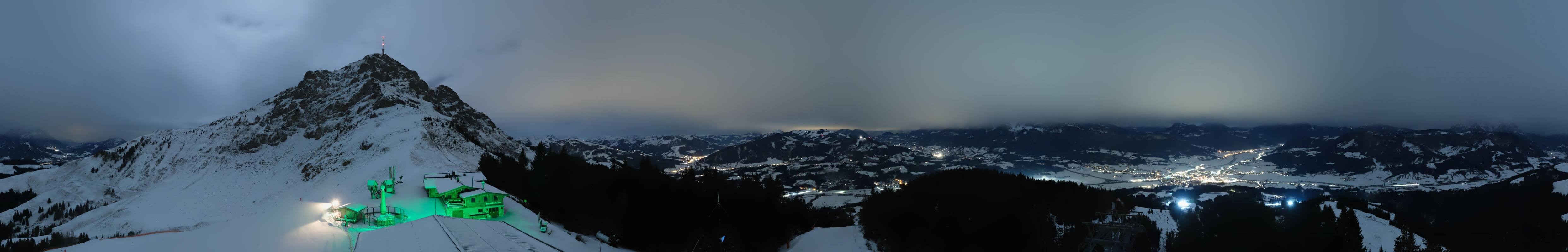 Archiv Foto Webcam St. Johann/Tirol: Blick von der Bergstation Harschbichl