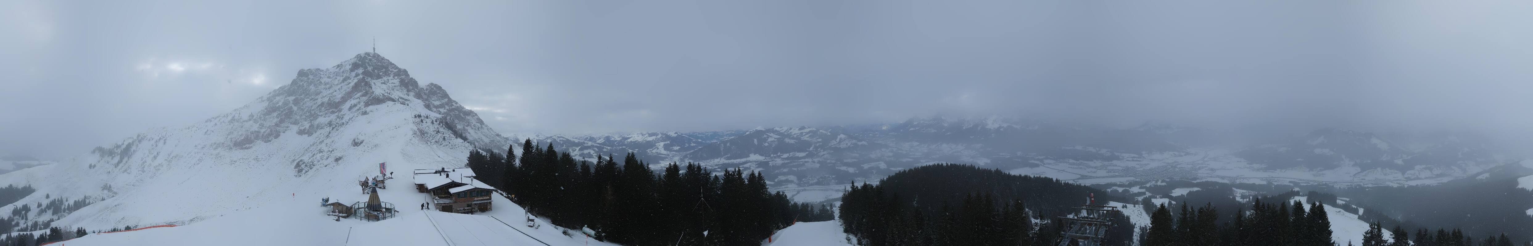 Archiv Foto Webcam St. Johann/Tirol: Blick von der Bergstation Harschbichl