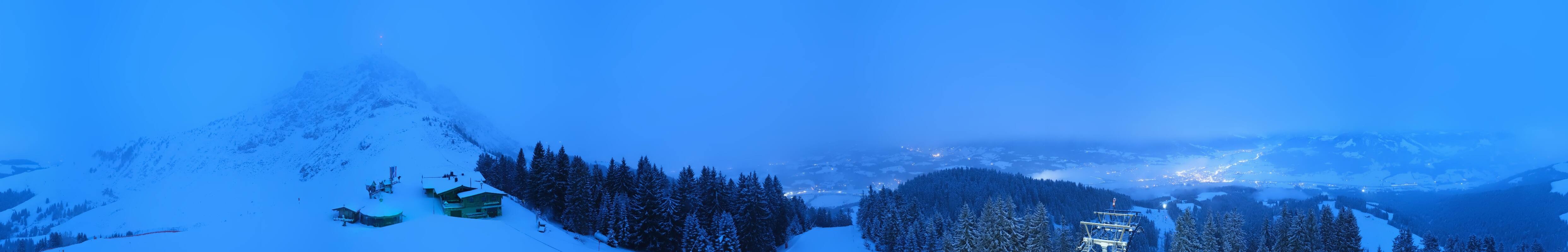 Archiv Foto Webcam St. Johann/Tirol: Blick von der Bergstation Harschbichl