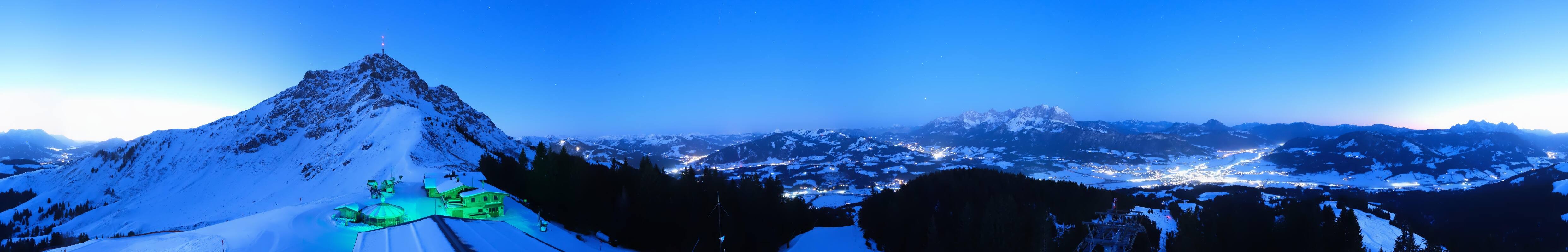 Archiv Foto Webcam St. Johann/Tirol: Blick von der Bergstation Harschbichl