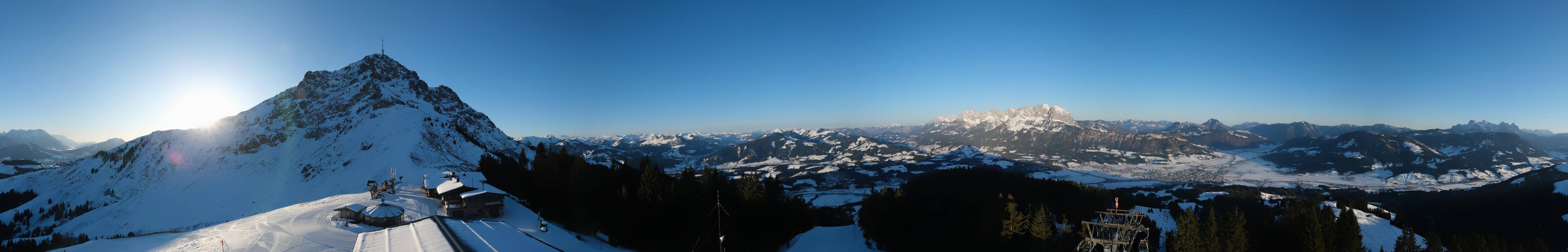 Archiv Foto Webcam St. Johann/Tirol: Blick von der Bergstation Harschbichl