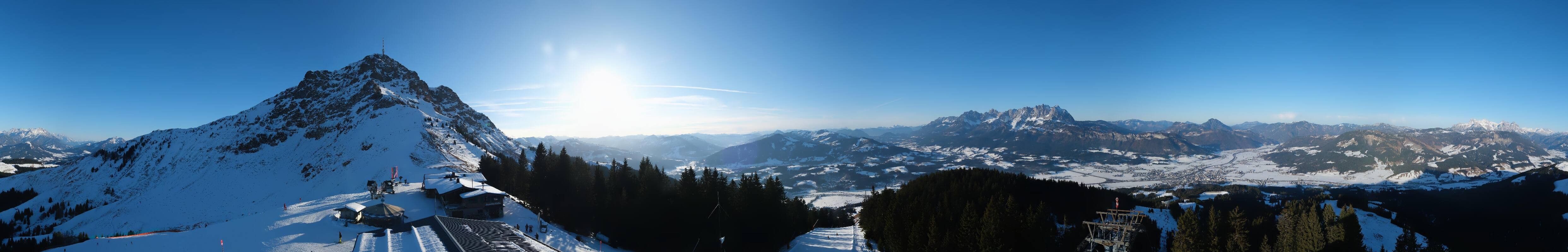 Archiv Foto Webcam St. Johann/Tirol: Blick von der Bergstation Harschbichl