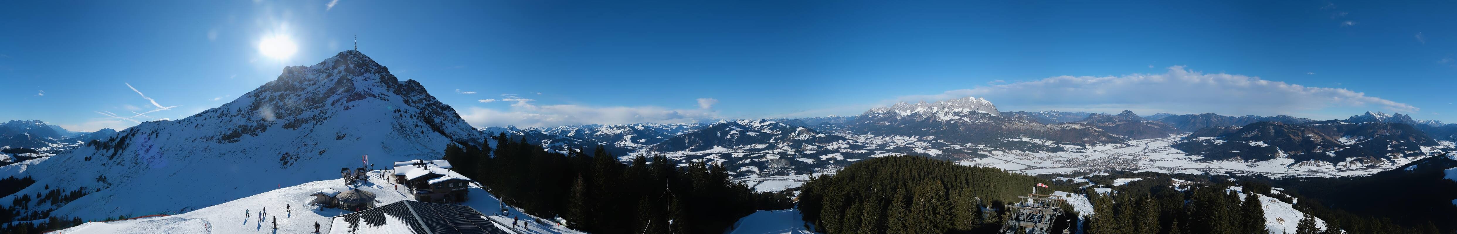 Archiv Foto Webcam St. Johann/Tirol: Blick von der Bergstation Harschbichl