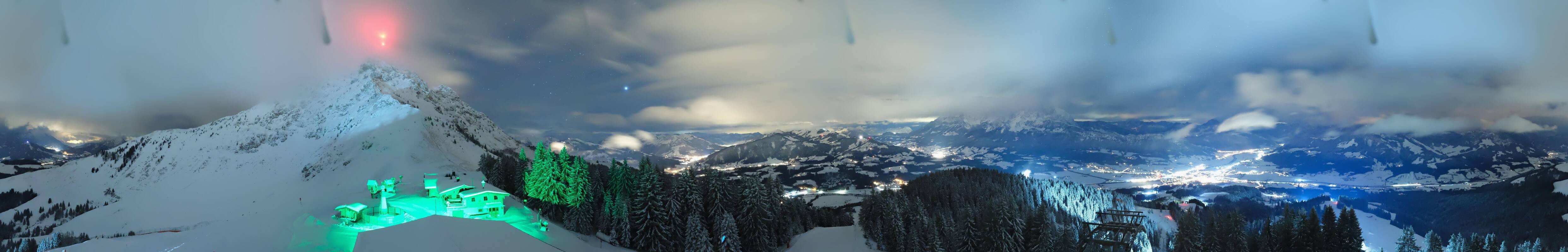 Archiv Foto Webcam St. Johann/Tirol: Blick von der Bergstation Harschbichl