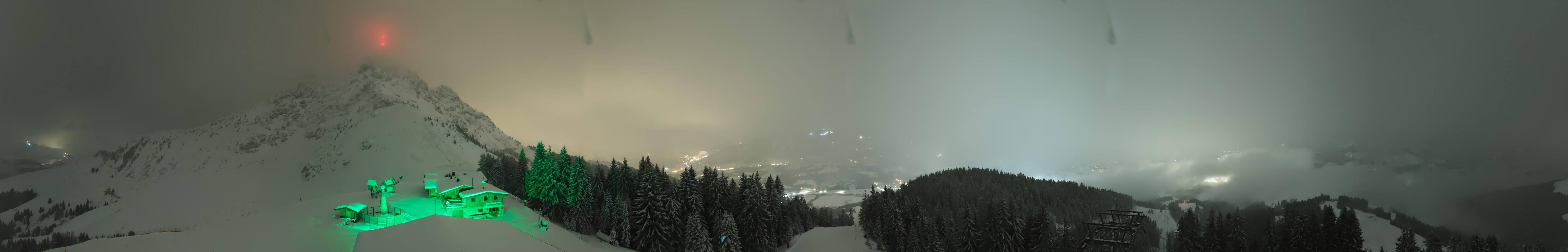 Archiv Foto Webcam St. Johann/Tirol: Blick von der Bergstation Harschbichl
