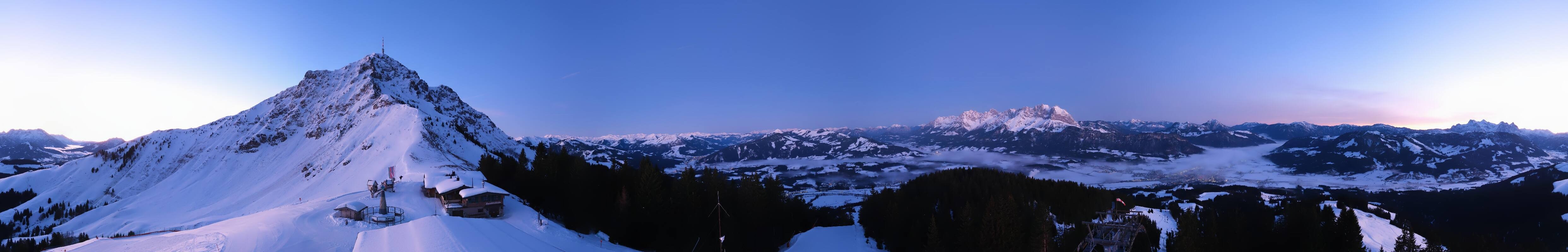 Archived image Webcam St. Johann/Tirol: View from Top Station Harschbichl