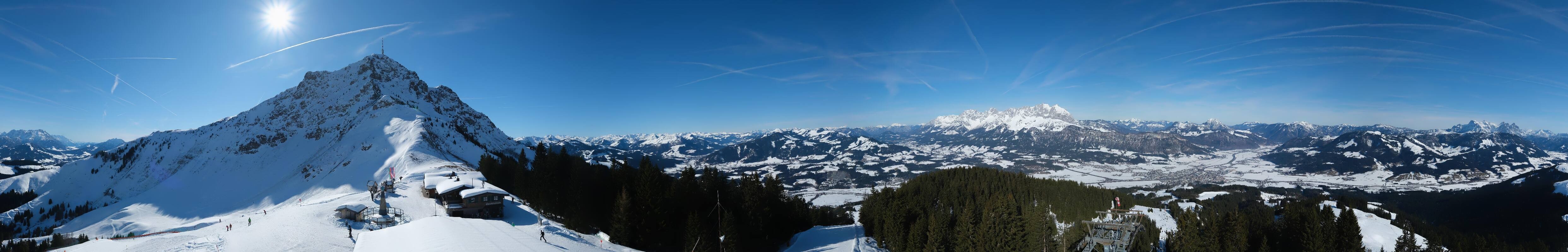 Archived image Webcam St. Johann/Tirol: View from Top Station Harschbichl