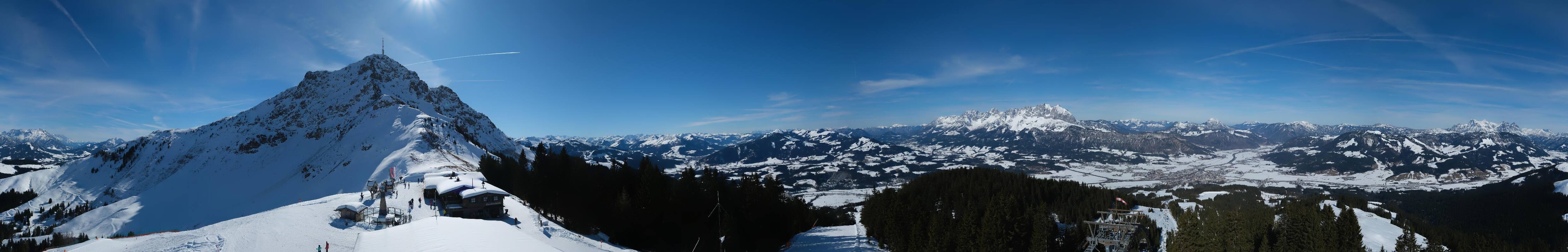 Archived image Webcam St. Johann/Tirol: View from Top Station Harschbichl