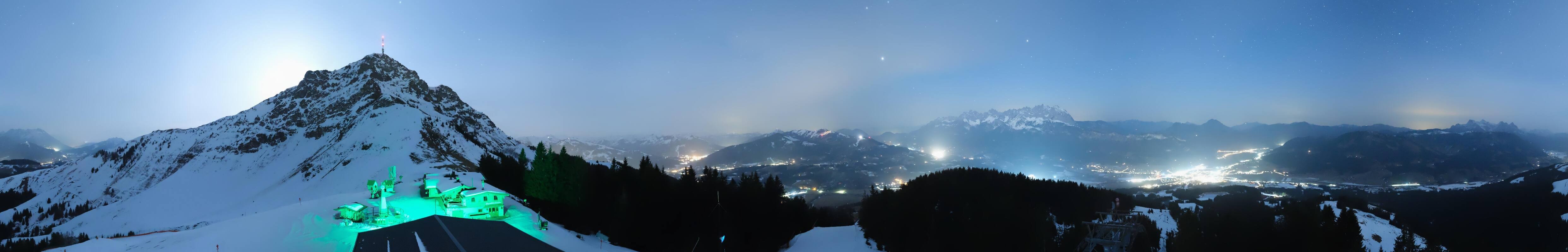 Archiv Foto Webcam St. Johann/Tirol: Blick von der Bergstation Harschbichl