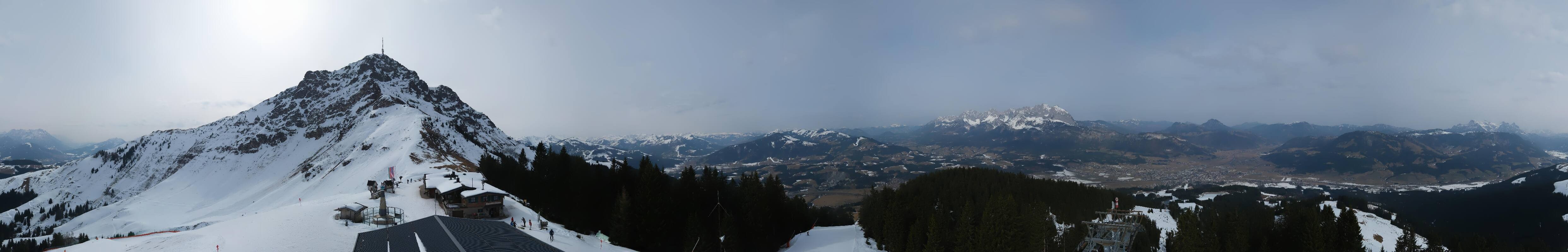 Archiv Foto Webcam St. Johann/Tirol: Blick von der Bergstation Harschbichl