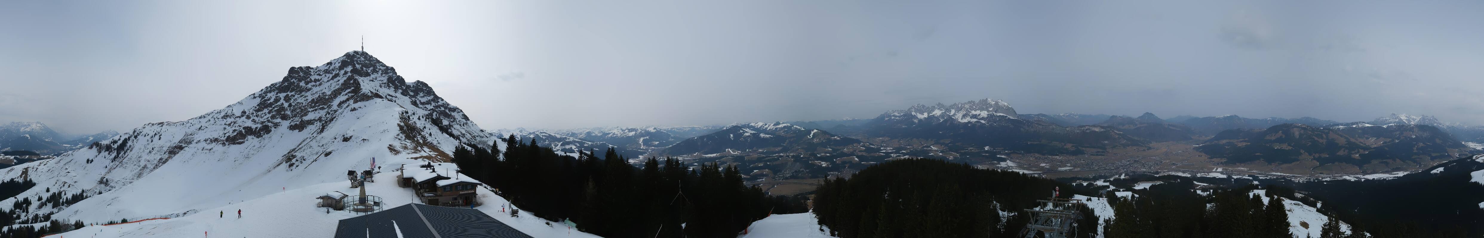 Archiv Foto Webcam St. Johann/Tirol: Blick von der Bergstation Harschbichl