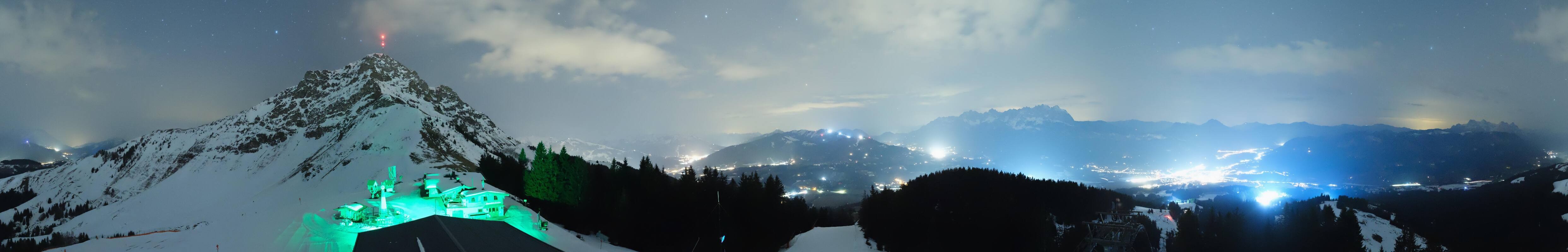 Archiv Foto Webcam St. Johann/Tirol: Blick von der Bergstation Harschbichl