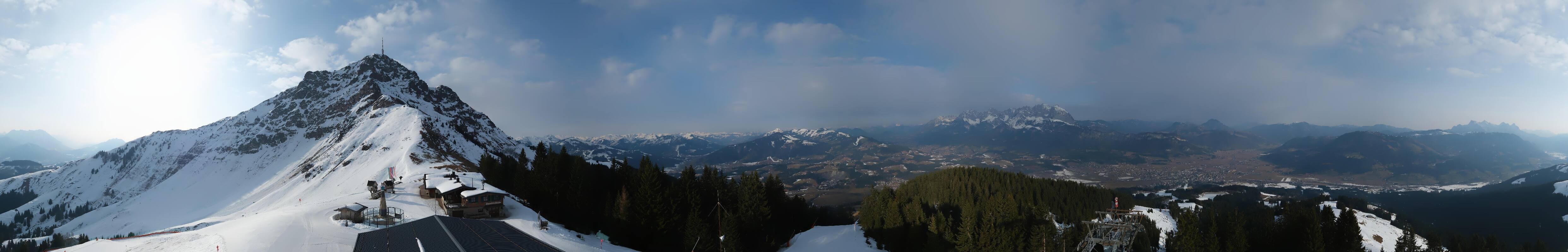 Archived image Webcam St. Johann/Tirol: View from Top Station Harschbichl
