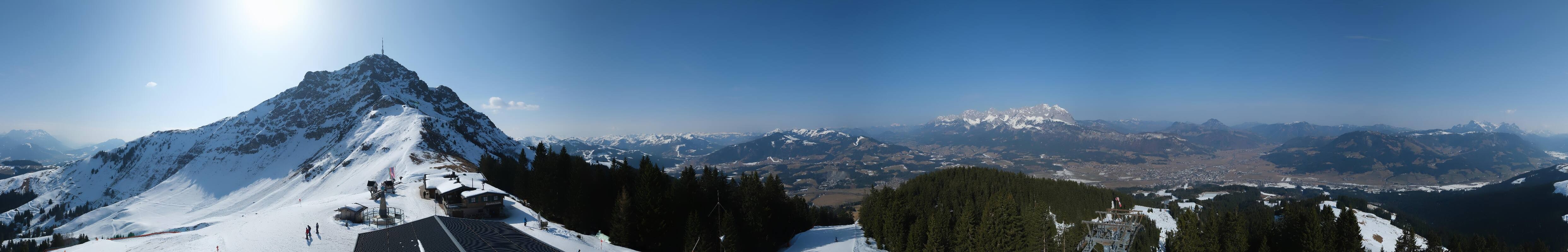 Archived image Webcam St. Johann/Tirol: View from Top Station Harschbichl