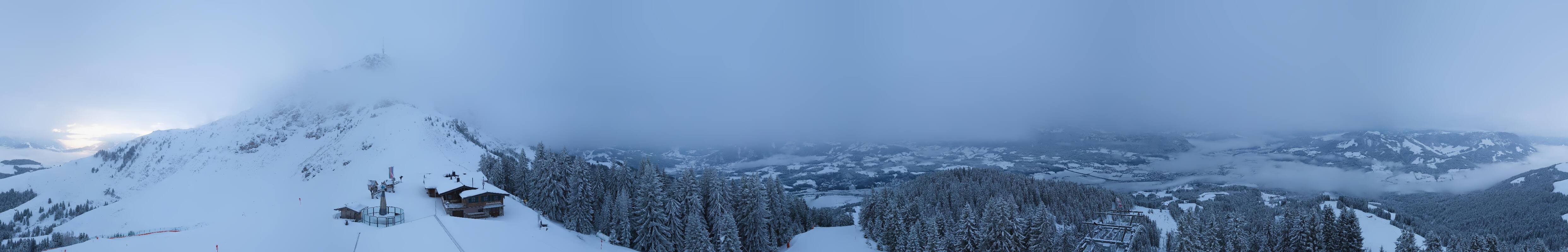 Archiv Foto Webcam St. Johann/Tirol: Blick von der Bergstation Harschbichl