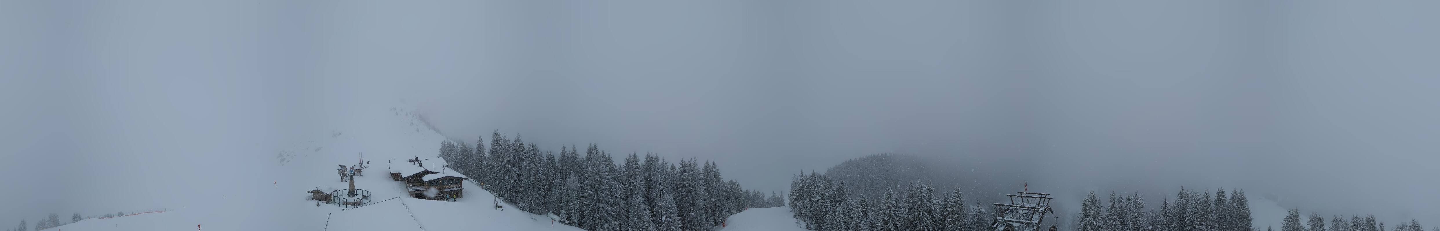 Archiv Foto Webcam St. Johann/Tirol: Blick von der Bergstation Harschbichl