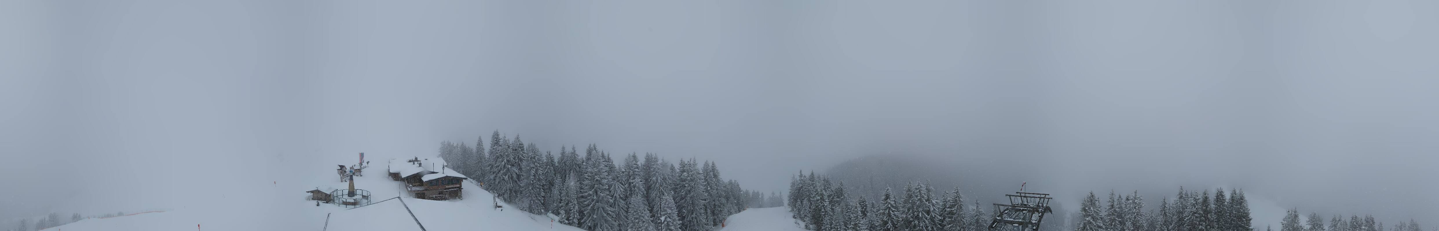 Archiv Foto Webcam St. Johann/Tirol: Blick von der Bergstation Harschbichl