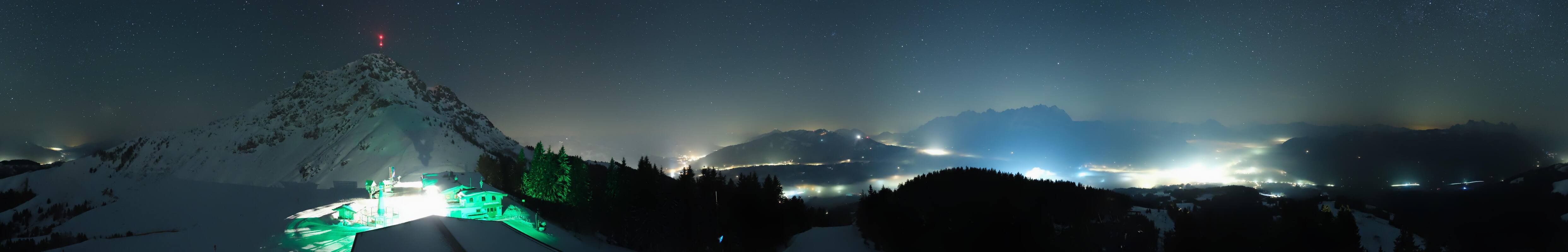 Archiv Foto Webcam St. Johann/Tirol: Blick von der Bergstation Harschbichl