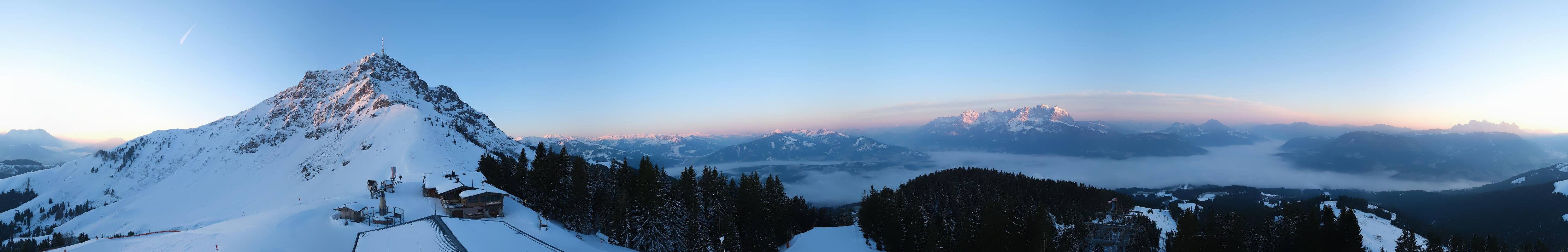 Archiv Foto Webcam St. Johann/Tirol: Blick von der Bergstation Harschbichl