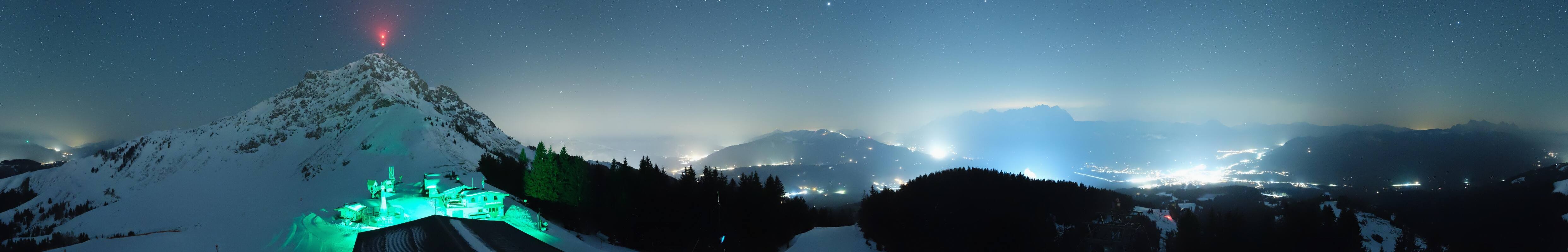 Archived image Webcam St. Johann/Tirol: View from Top Station Harschbichl