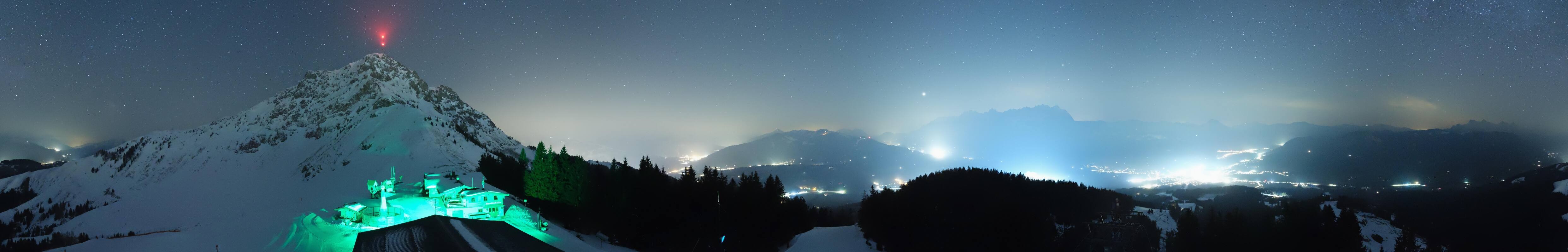 Archiv Foto Webcam St. Johann/Tirol: Blick von der Bergstation Harschbichl