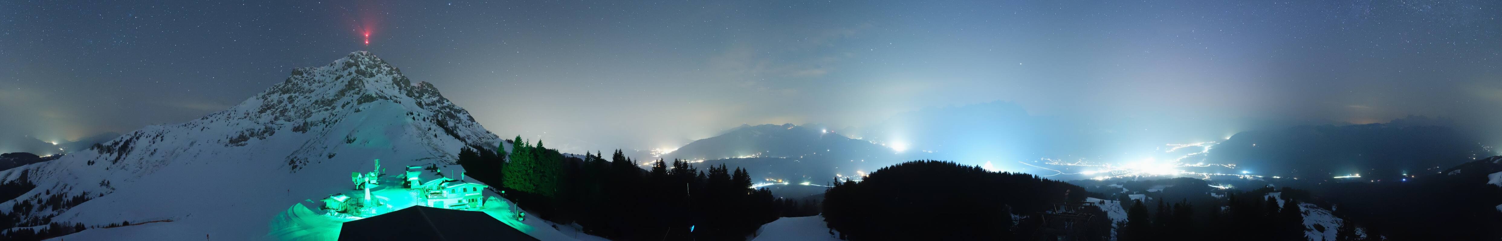 Archiv Foto Webcam St. Johann/Tirol: Blick von der Bergstation Harschbichl