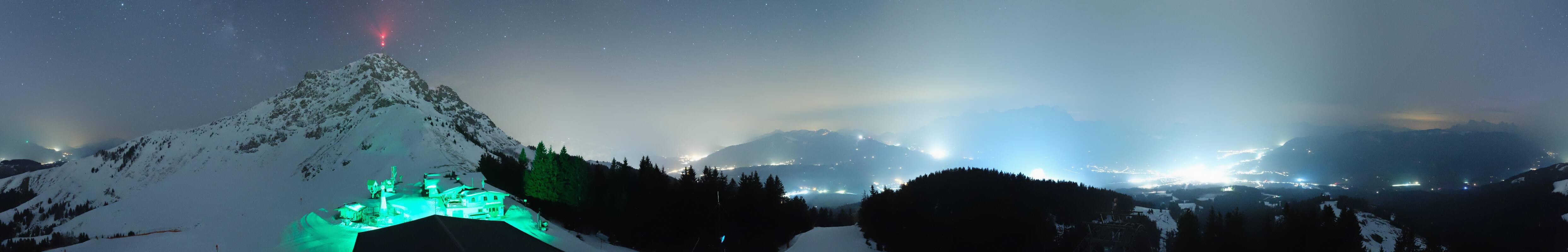 Archiv Foto Webcam St. Johann/Tirol: Blick von der Bergstation Harschbichl