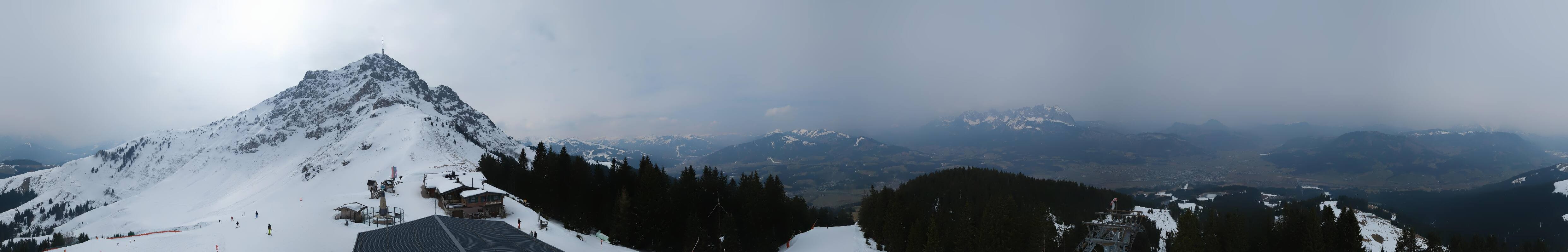 Archiv Foto Webcam St. Johann/Tirol: Blick von der Bergstation Harschbichl