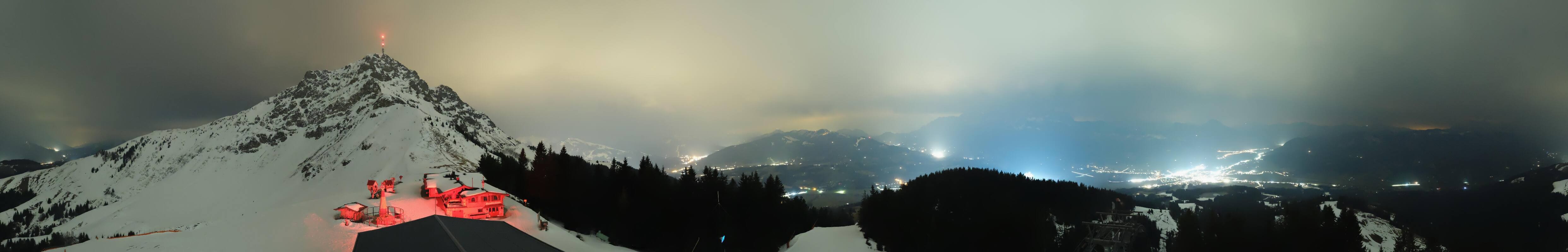 Archived image Webcam St. Johann/Tirol: View from Top Station Harschbichl