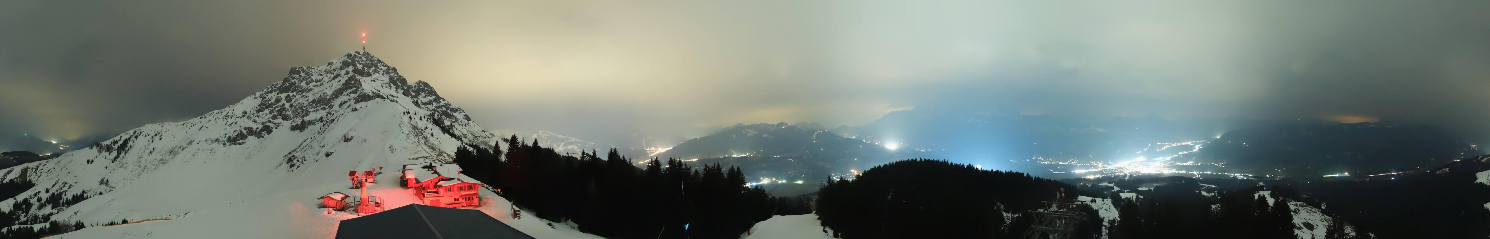 Archived image Webcam St. Johann/Tirol: View from Top Station Harschbichl