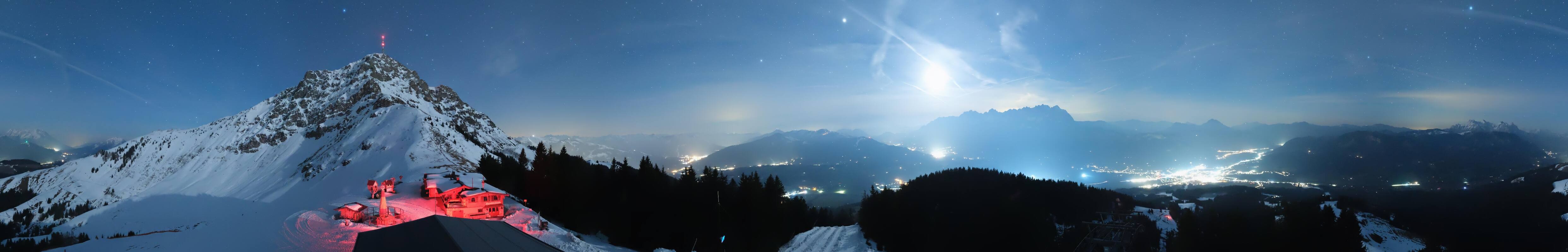 Archiv Foto Webcam St. Johann/Tirol: Blick von der Bergstation Harschbichl