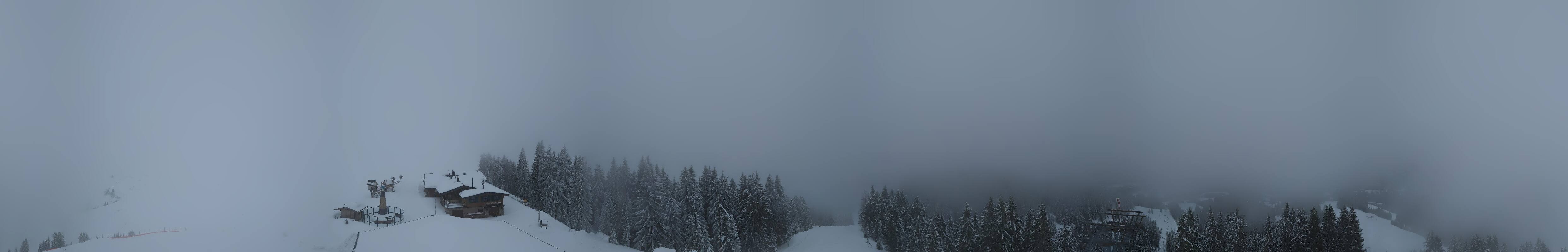 Archiv Foto Webcam St. Johann/Tirol: Blick von der Bergstation Harschbichl
